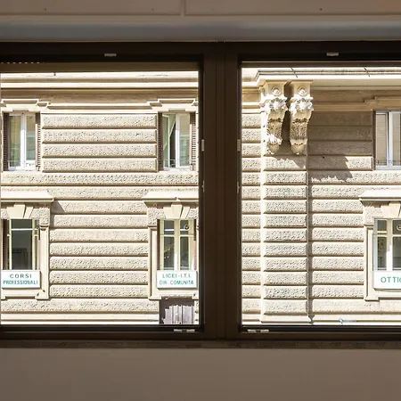 Amazing Tacito * Rome